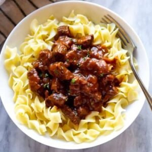 Pork Paprikash (Sertes porkolt nokedlivel)